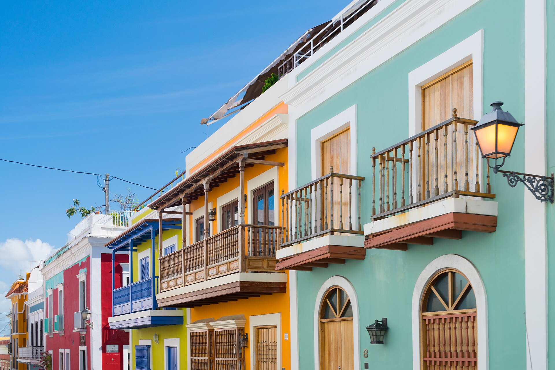 Casas coloniales de colores en el Viejo San Juan