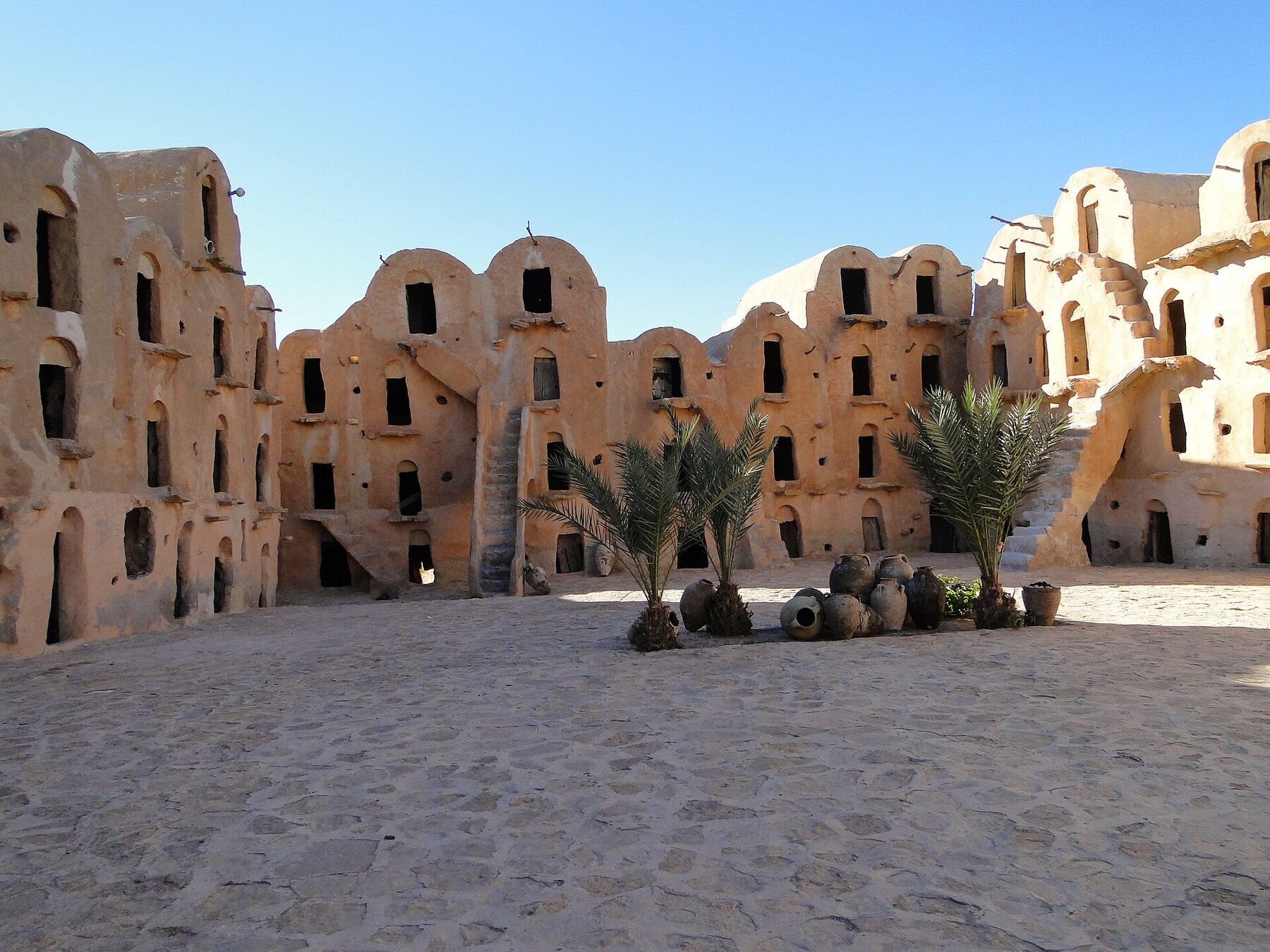 Graneros de adobe de Ksar Ouled Soltane